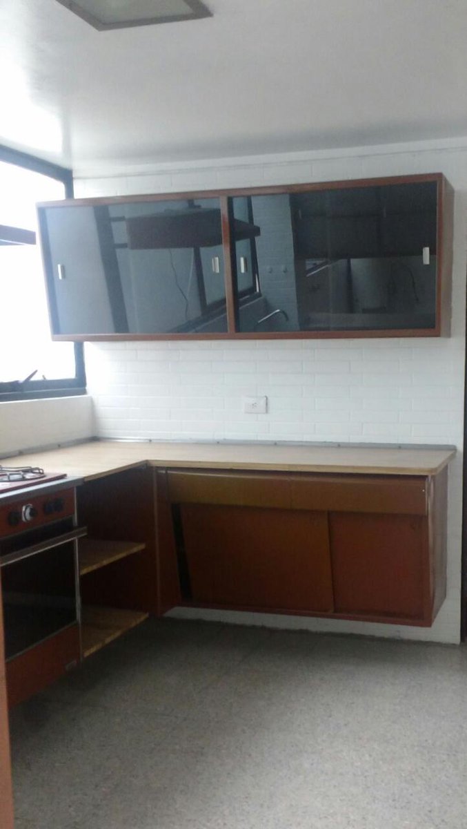 MyHIBeagle's tweet photo. Tenemos disponibles para ti 6 habitaciones en un depto en Río Amazonas y Río Lerma cercano a la Glorieta de la Palma en Reforma y Reforma 222.
4 baños, cocina equipada y estancia amplia. Whatsapp 5532689146 ¡Disfruta ya de un increíble ambiente! https://t.co/2hxeDT3i3H