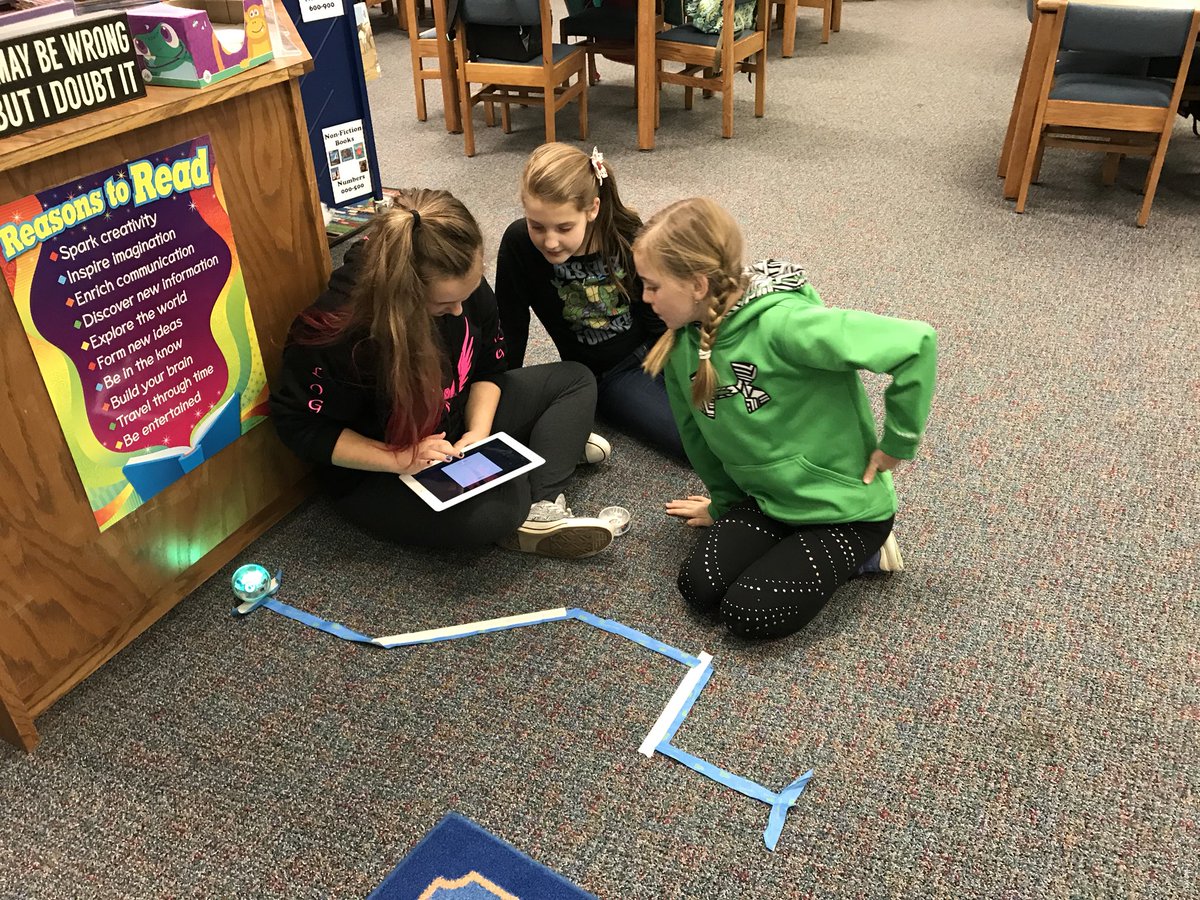 GHES_Library's tweet photo. Quote of the day-“this is awesome” Day made. #hourofcode2017 #ghespride #ignitelearingbcps https://t.co/rhTWgNIzpJ