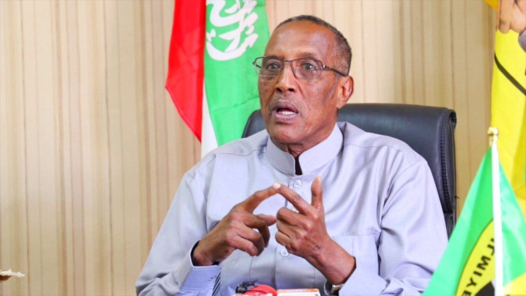 Madaxweyne Muuse Biixi Oo Ku Dhawaaqay Golihiisa Wasiirrada (Akhriso Magacyada) faafreebmedia.com/2017/12/14/mad…