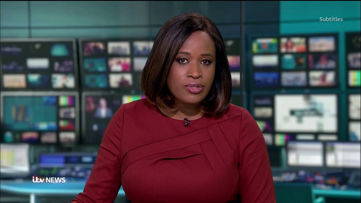 CharleneWhite's tweet photo. Oh wow, overwhelmed by all of your messages - thanks so much! It was good to be back, albeit briefly. I’m not back properly til next year. But it was lovely to be behind the desk again. 📷@TVNewsCaps100 https://t.co/IqN5pKXQSR