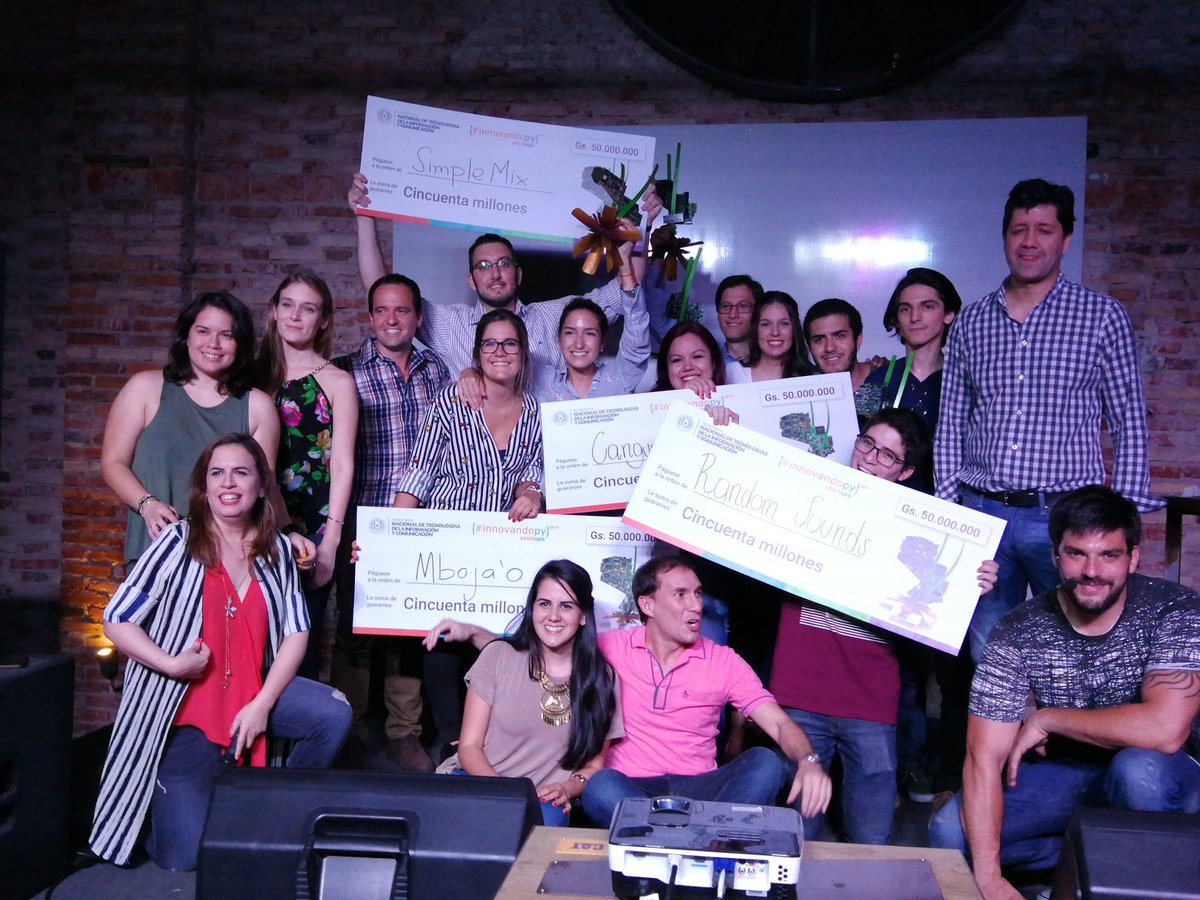 rnpy920am's tweet photo. .@SENATICs premio a #random sound #mboja'o #canguro en casa y #SimpleMix por ser los ganadores del #innovandopy #startups #Senatics Reciben Gs. 50 millones cada uno de capital semilla para potenciar sus emprendimientos https://t.co/vKq995ZUvz https://t.co/5fTtvSqOXG