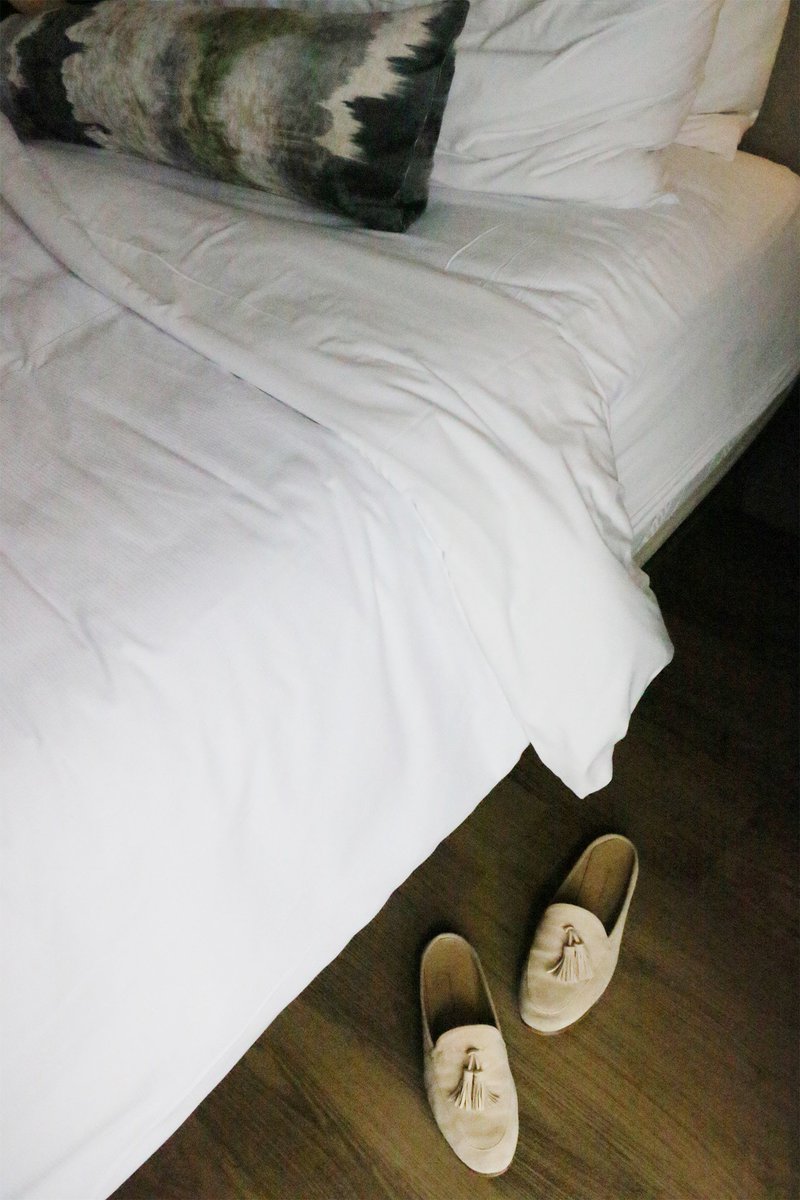 MHBethesda's tweet photo. You deserve to kick back and relax in comfort 👉 https://t.co/9mTNgIx29o. https://t.co/wTDuXRVmvf