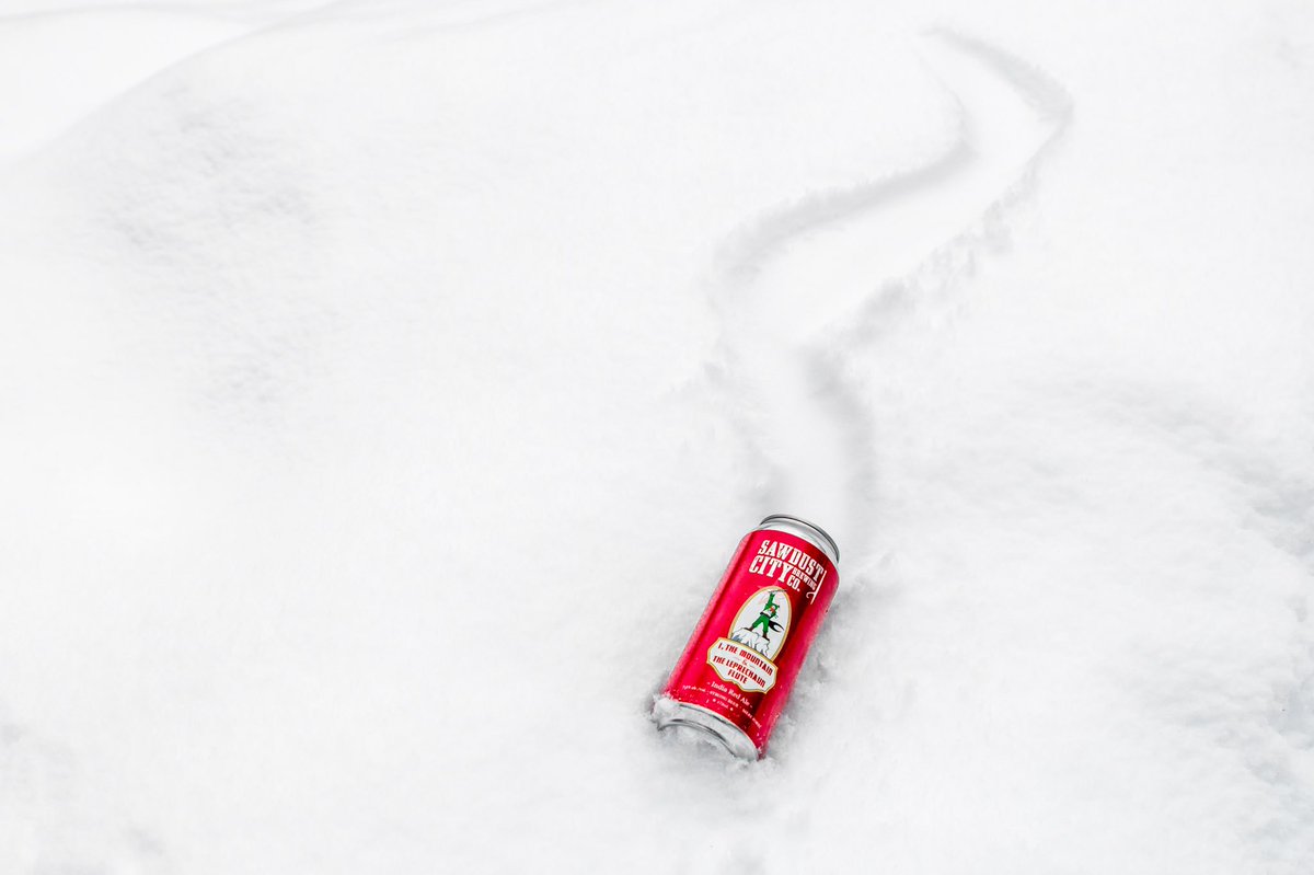sawdustcitybeer's tweet photo. Snow’s back, must be time to hit the mountain! #ithemountainandtheleprechaunflute #indiaredale returns to the brewery a week today! #beerrelease https://t.co/5aPFKoOnhK