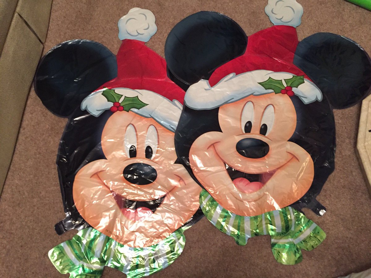 BalloonsBeyond_'s tweet photo. 23rd Dec &amp; #ChristmasEve #delivery slots available for #Christmasballoons - order now to avoid disappointment! Delivery, #collection &amp; #postage available 🎈🎅🏼 #balloons #elf #santa #snowman #sunderland #houghtonlespring #durham #newcastle #chesterlestreet #washington https://t.co/tOGJ083nW6