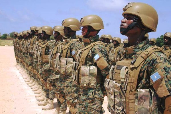 Dowladda Maraykanka oo joojisay Gargaar ay u Fidin Jirtey Ciidamada Milatariga Soomaaliya faafreebmedia.com/2017/12/14/dow…