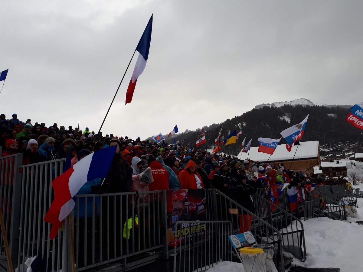 biardd's tweet photo. Le @BiathlonALGB c'est partiiii 🏁 @OrangeAuRA et #orangeeventsolutions heureux partenaires numériques avec relais 3G/4G spécial, Wi-Fi pro partout, DSLAMGE fibrés double parcours haut-savoyard, et une équipe support rompue aux événements mondiaux comme #ALGB17 👍 https://t.co/OUFNJCVfmw