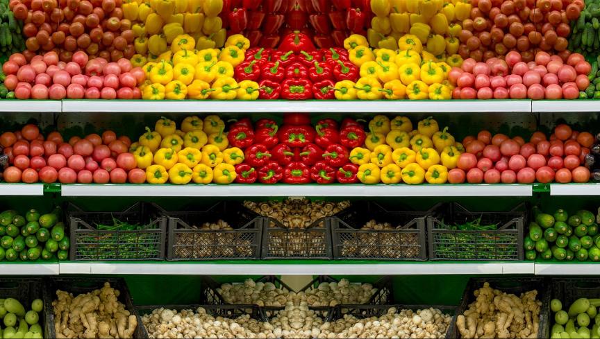 Empire has announced that it will be converting up to one quarter of its Canada <a href="/Safeway/">Safeway</a> stores into outlets under its discount banner <a href="/FreshCoHelp/">FreshCo.</a> 👉 bit.ly/2AouFhu #retail #business