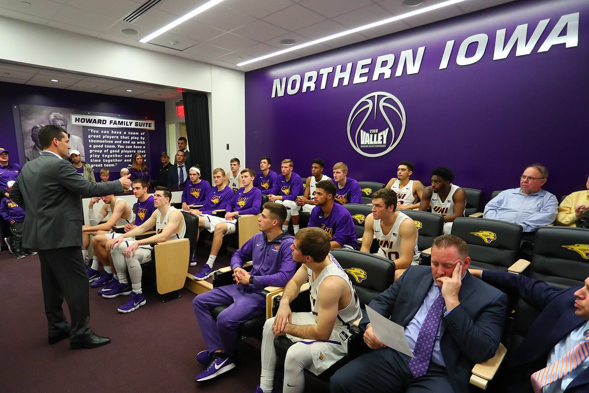 UNImbb's tweet image. UNI has won 7 of the last 10 matchups vs. Iowa State. @CoachJake_UNI has compiled a 6-2 record vs. the Cyclones (both losses in overtime). UNI and Iowa State will meet again Saturday in Des Moines at The Hy-Vee Classic in Wells Fargo Arena. Tip is 3:30 p.m. #UNIFight