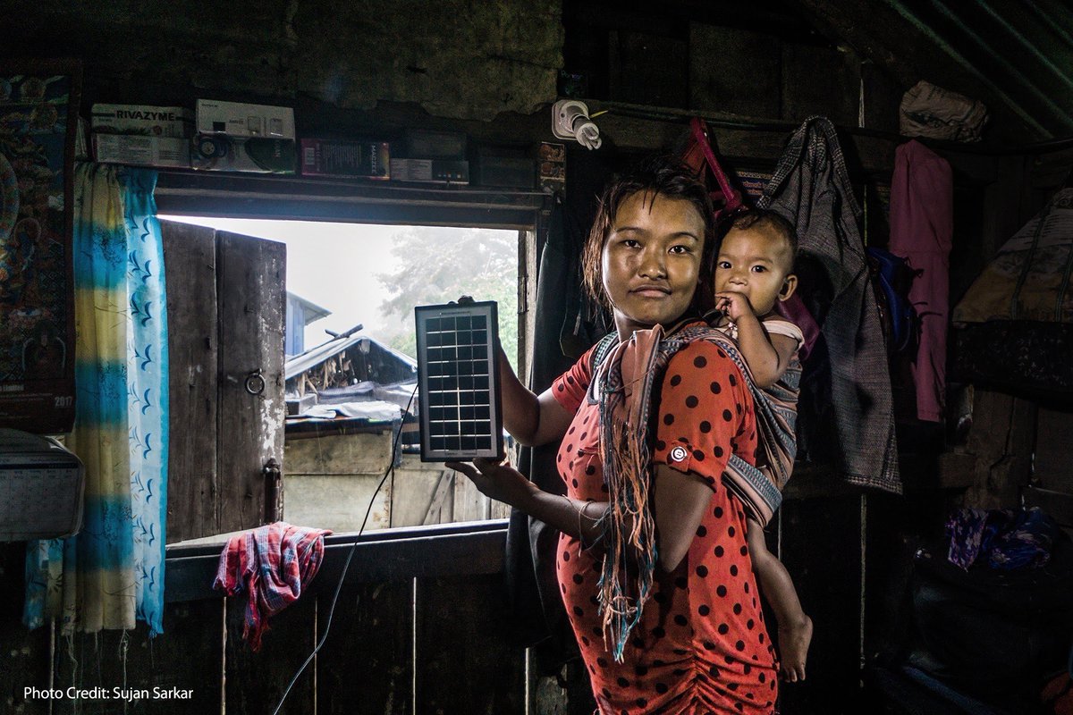 CGAP's tweet photo. The 'Innovations in Digital Finance' theme winner is Sujan Sarkar's portrait of a family that relies on solar energy. See the full gallery of winners from the 2017 CGAP Photo Contest: https://t.co/mjZTqIyAV7 #financialinclusion #photocontest https://t.co/jneDvHHASf