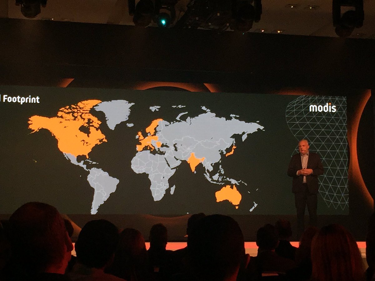 LaurentGraciani's tweet photo. #GLCV17 fier de voir Modis mis à l'honneur lors de la leadership conference du groupe @AdeccoGroupFR @ModisFrance ! https://t.co/ja9t2N77pp