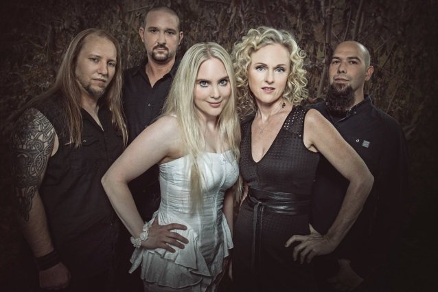 LIV KRISTINE Joins MIDNATTSOL blabbermouth.net/news/liv-krist… https://t.co/oVOH99x3UM