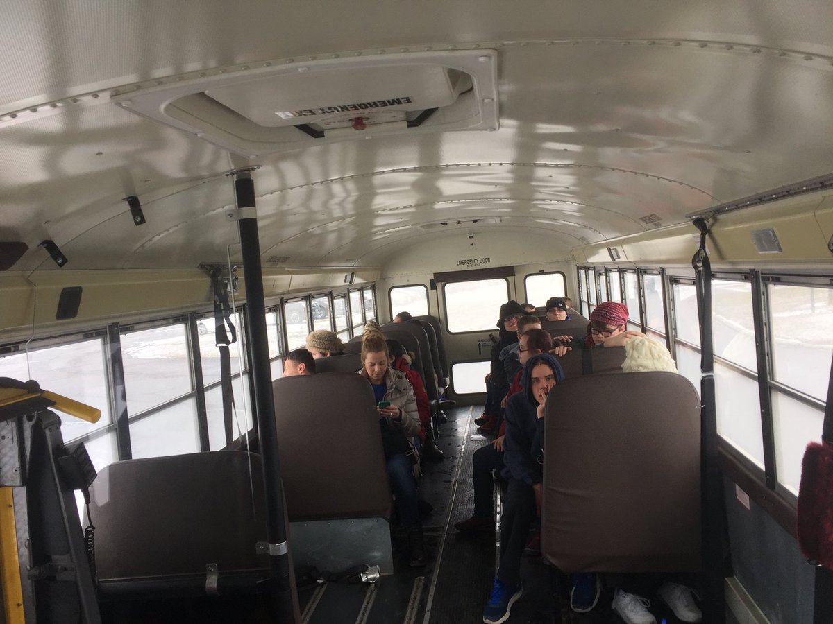 BrockWalden's tweet photo. Here we go!! Taking Braves Bistro on the go today to serve a local business. #bbcatering #theyareexcited @KellyGallmeyer https://t.co/9fogHJ1z29