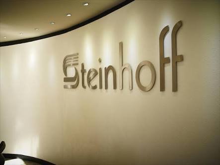 JordanNelsonSa's tweet photo. #WhiteBanks comes forward to save its Peer; #Steinhoff gets Credit Extension #SteinhoffFraud #SteinhoffScandal #SteinhoffCorruption 

https://t.co/7bqhXgRPLo @BLF_SM @WeeklyXpose @BlackOpinion2 @BrianTloubatla @Black1stLand1st @ferialhaffajee @kimheller3 @helenzille @ANN7tv https://t.co/FUdMmesUcu