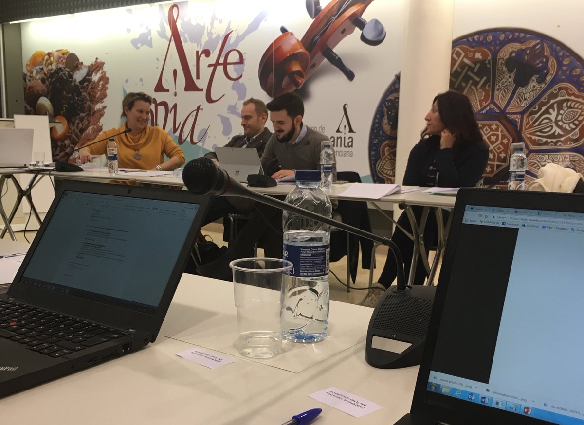 Project meeting at #Valencia study visit. First evaluation on best practicees on #regionalsupport for #SME #internationalization. Project partners identifying added value and possible transferability and implementation for each region.