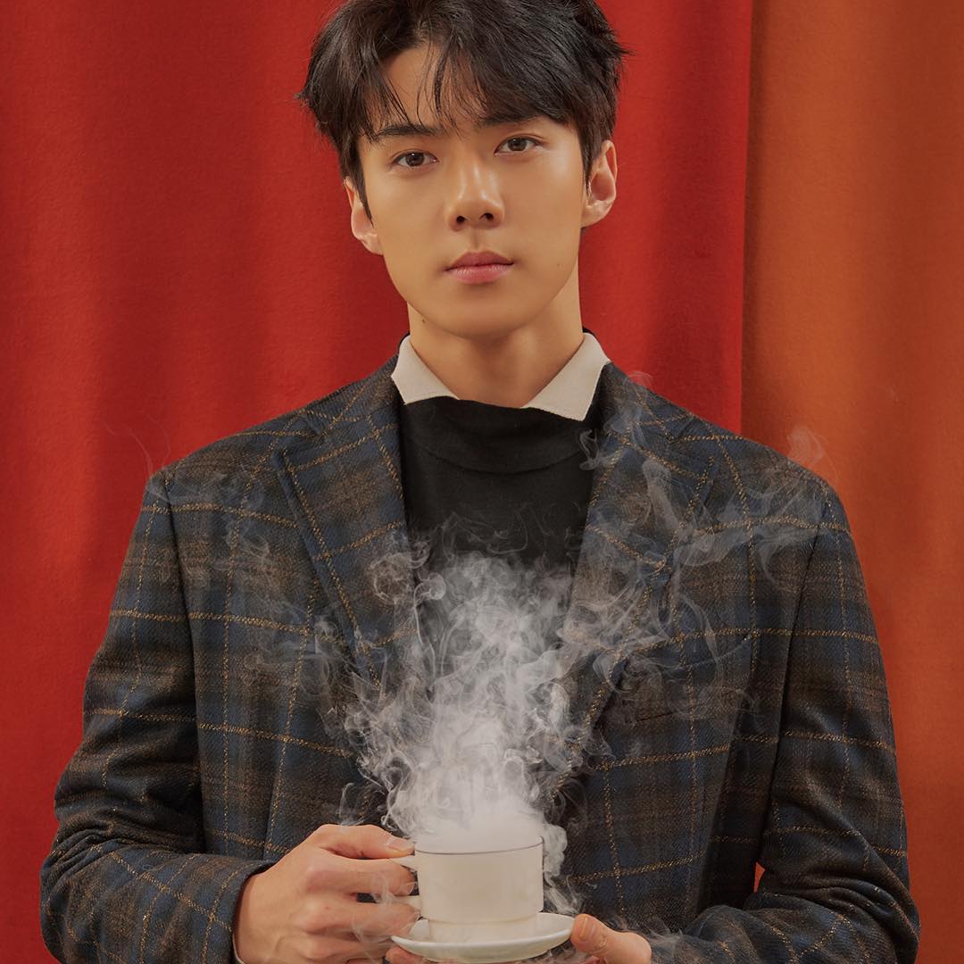 Gomi_Daily's tweet photo. #Cafe_Universe  

☕ https://t.co/uMRmoa3GNQ ☕

#엑소인형 #곰인이 #EXO #UNIVERSE #WINTER #Album https://t.co/TNvNntzYEJ