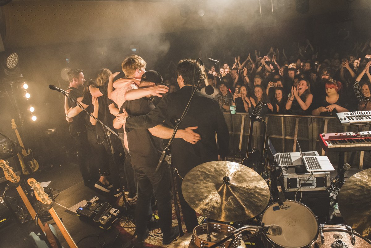 george_ezra's tweet photo. 📸: Top Secret Tour. Exeter. 1st June 2017. 🌻 https://t.co/lkrhAQdfYu