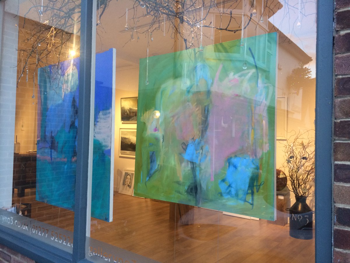 PeacocksArt's tweet photo. Alice Neave paintings adding colour to the High Street. They reward you for looking at them x #art #gallery #colour https://t.co/iDbSY5jKXm