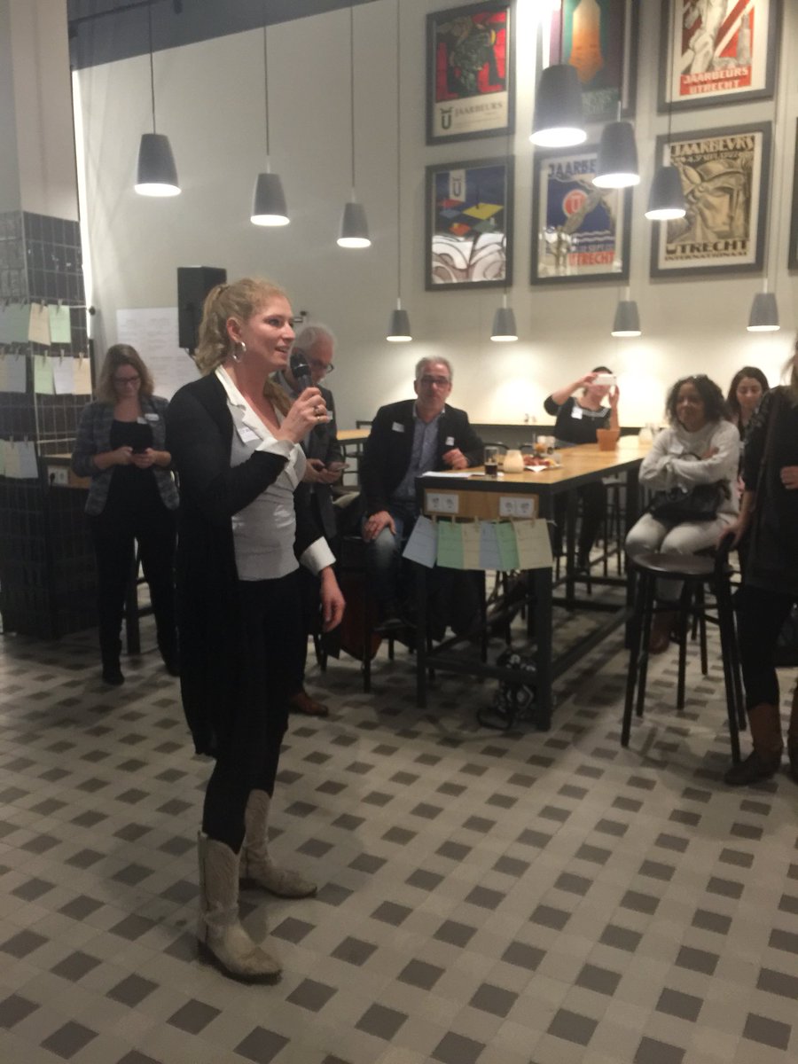 Tijdens de netwerkbijeenkomst #jeugdwerkloosheid030 geeft <a href="/jongekrijger/">De Jonge Krijger</a> een pitch over wat gaan wij doen in 2018 voor kwetsbare jongeren