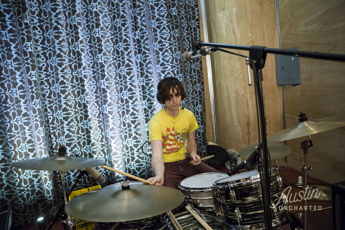 The <a href="/listentosherry/">Sherry</a> single "More Than Reveries" is now out. Don't have time to watch the whole show, watch this then: youtu.be/WmOHtRyfAiQ