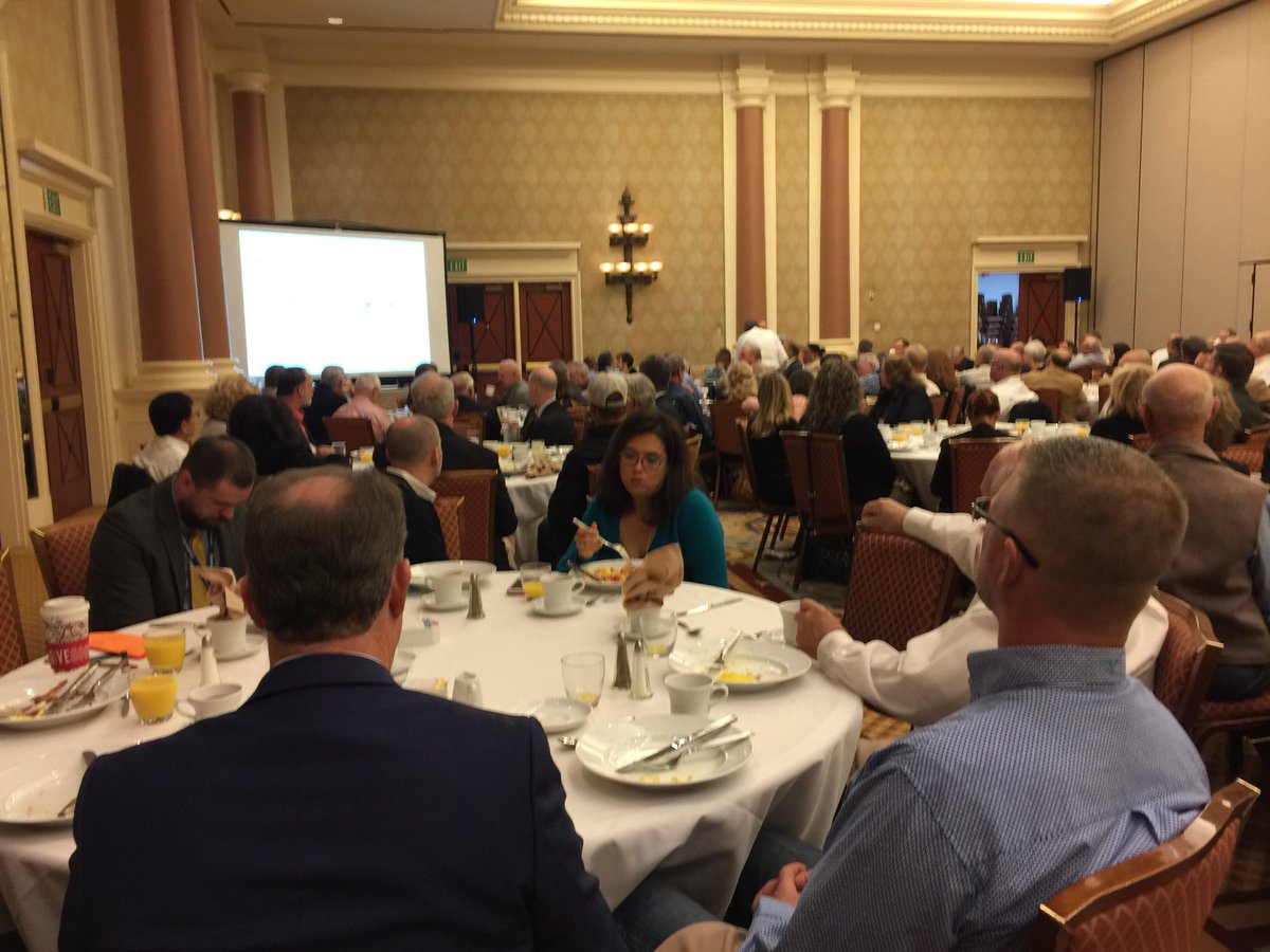 abwcaz's tweet photo. Large crowd and good updates during the Arizona breakfast at the Colorado River Water Users Association conference in Las Vegas. #coloradoriver2017 #abwc  #crwua https://t.co/31KYW323RP