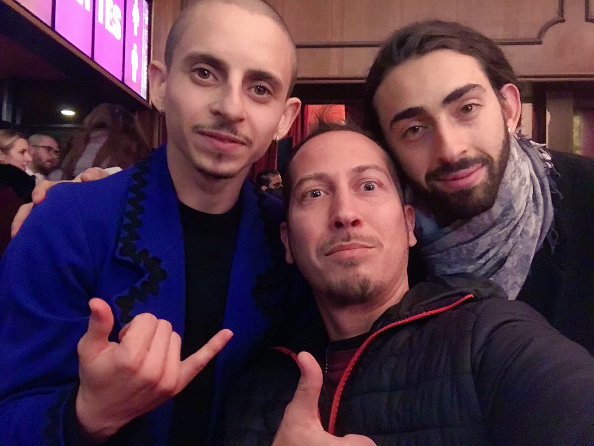 JiMysTik's tweet photo. Au #GrandRex avec Moises Arias &amp; son frère Mateo Arias pour l’avant-première de la série #JCVJ #AmazonPremium https://t.co/cgNk4KWSyc