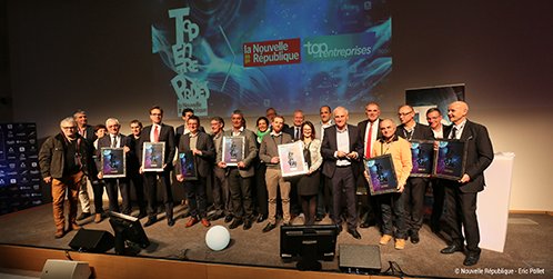 Club_Entreprise's tweet photo. Trophée du Top des Entreprises 2017 des DS
Félicitations à nos 4 entreprises adhérentes : 

- Les Créateurs du Siège : catégorie Développement Export
- Boton Merlet : catégorie Innovation
- Ribouleau-Monosem : coup de coeur du jury
- La Menuiserie Reveau : entreprise du futur https://t.co/hD6ItdlDq4