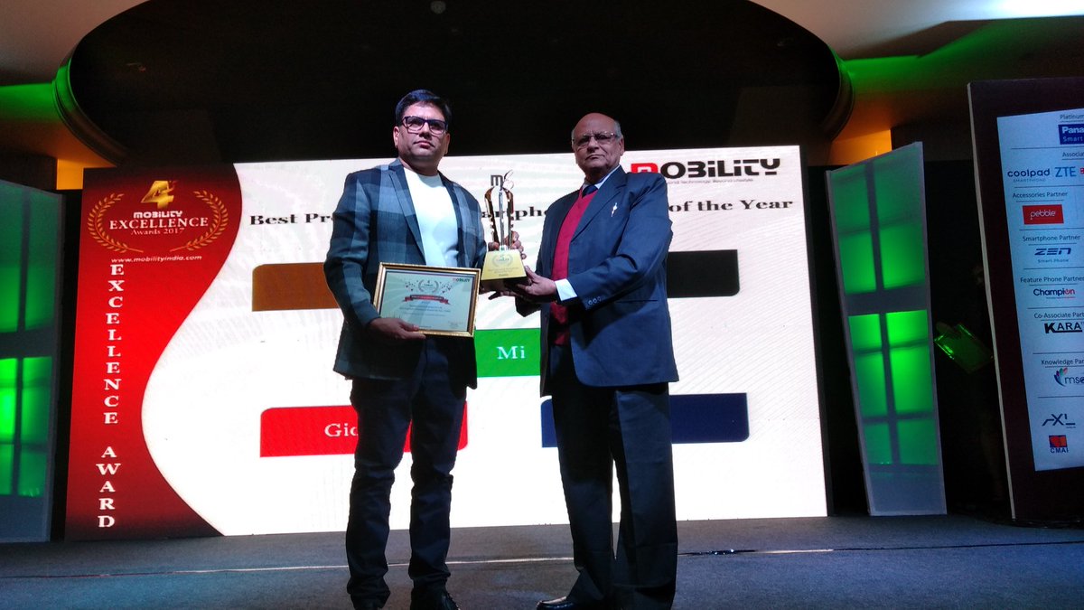 mobilitymag's tweet photo. Mobility India Congratulate Comio for winning Best Progressive Smartphone Brand of the Year: Comio #MEXA2017 @mobilitymag @COMIO_IN https://t.co/UKWlsx9eXH