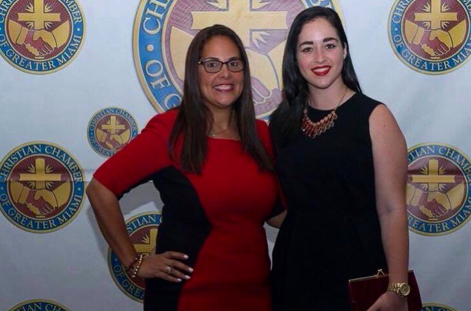 BibiPotestadFL's tweet photo. Had a wonderful time at the Christian Chamber of Greater Miami Holiday Party. #ReasonForTheSeason #GodBless #TeamBibiFL #BibiForStateRep https://t.co/5lLvtIhlGi