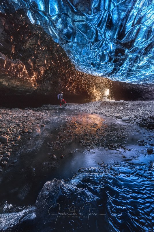 JavierLtg's tweet photo. Lost and Frozen World

Explorar cuevas de hielo en Islandia es siempre una experiencia impactante, y fotografiarlas es siempre un reto...  APRENDE nuestras TÉCNICAS DE PROCESADO: https://t.co/eBRHDO2Xwe

Visita https://t.co/WtglaYBWqW  para conocer como hacemos nuestras fotos https://t.co/iQujGxd8Kp