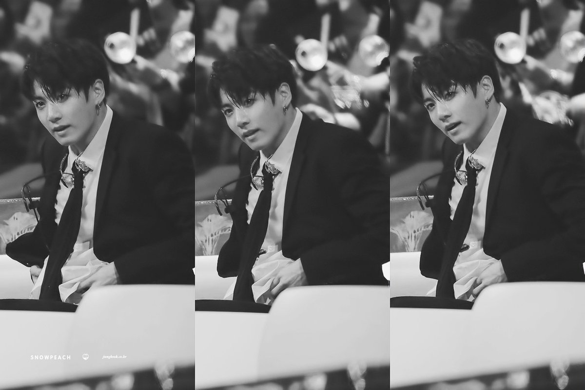 JUNGKOOKcokr's tweet photo. 171201 MAMA
#정국 @BTS_twt
https://t.co/EgSmmWzqvD
https://t.co/8eK8vDDSwE
https://t.co/P9P3u9tXup
https://t.co/SVKMQAGWYO https://t.co/Yo5NfNqOxp