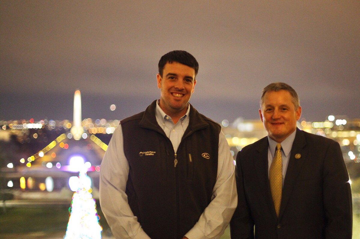 markmorgan85's tweet photo. Thank you @RepWesterman for the capitol tour last night. Always a pleasure to discuss agriculture in the #ar4 @CodyBurkham @ArFB #ARYF&R https://t.co/AkQjwnbZqw