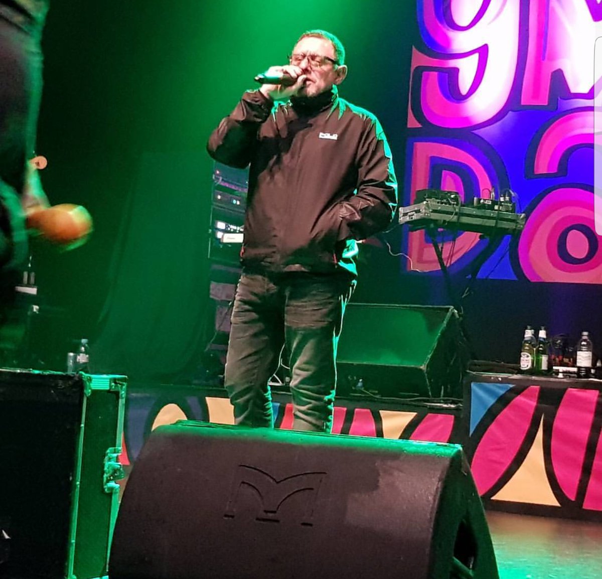 SandersonMak's tweet photo. Fucking take me back.... hell of a gig man, thats another one ticked off the bucket list #happymondays #o2newcastle https://t.co/1VgYjkSS5Z