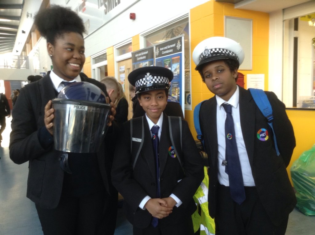 BMA_IAG's tweet photo. You're nicked! Bristol Met students enjoying activities with the Black Police Association @ibristolpeople https://t.co/bvG7BW1AOh