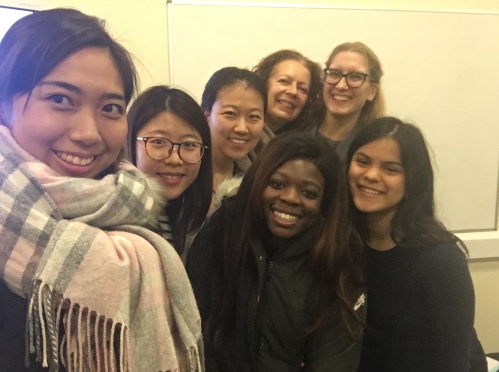 RegentsRILC's tweet photo. It's the end of Autumn Term for #Evening #Languages Courses. Big thanks to the hardworking tutors and hope students enjoyed their classes. Here is Patricia with the happy French Beginner 1 students! @regentsuni @RegentsSU https://t.co/AVLHFRoq7n