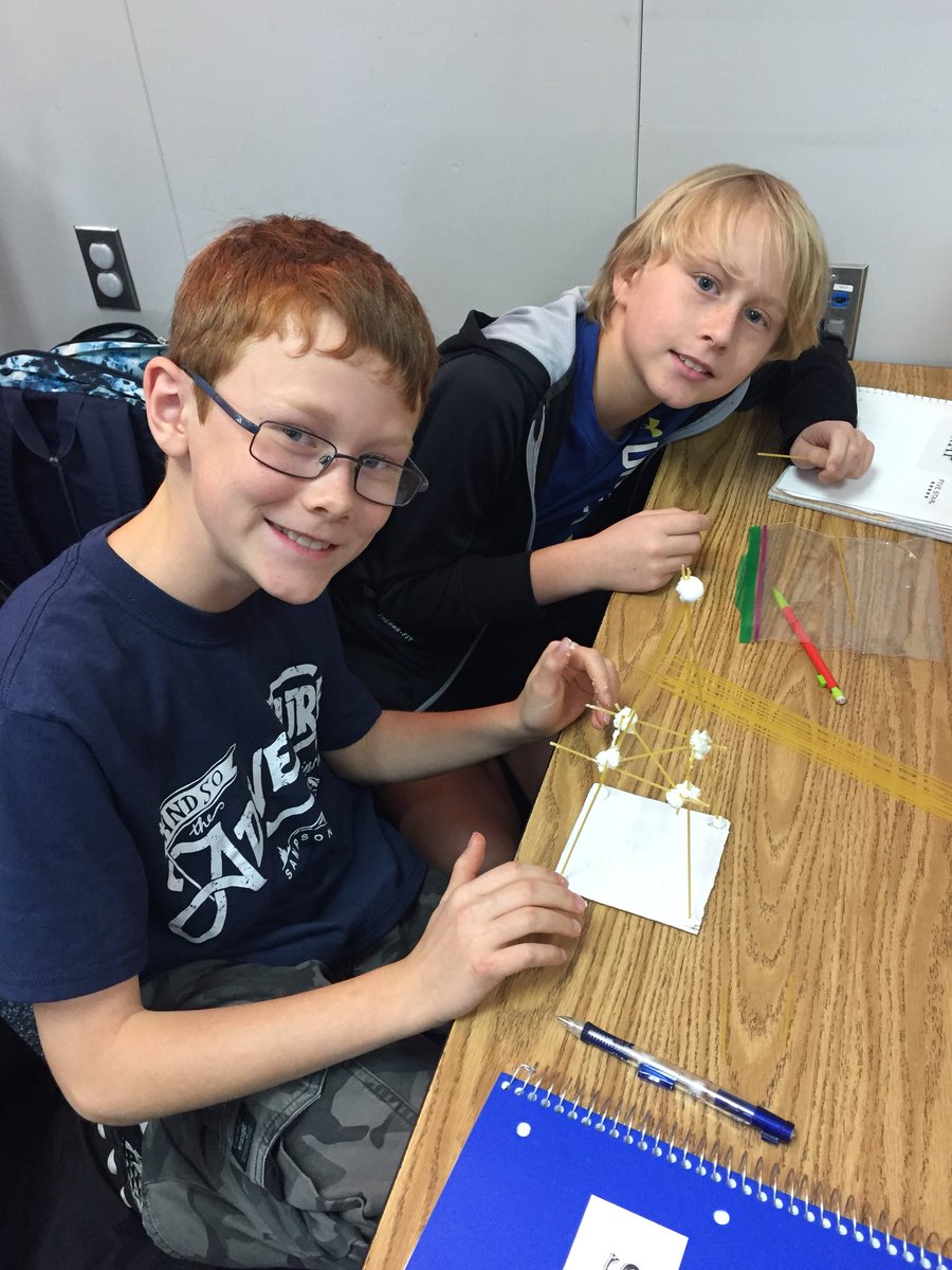ctbrandon22's tweet photo. More Fun With Wind! #campsampson @SampsonElem @5thgradesampson https://t.co/HIGsT0qXfM