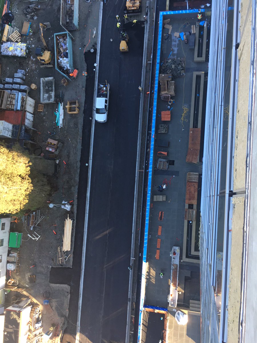 larkgroupbuilds's tweet photo. #asphalt going down at #citycentre2 north laneway #construction #progress https://t.co/uru3eEa6mi