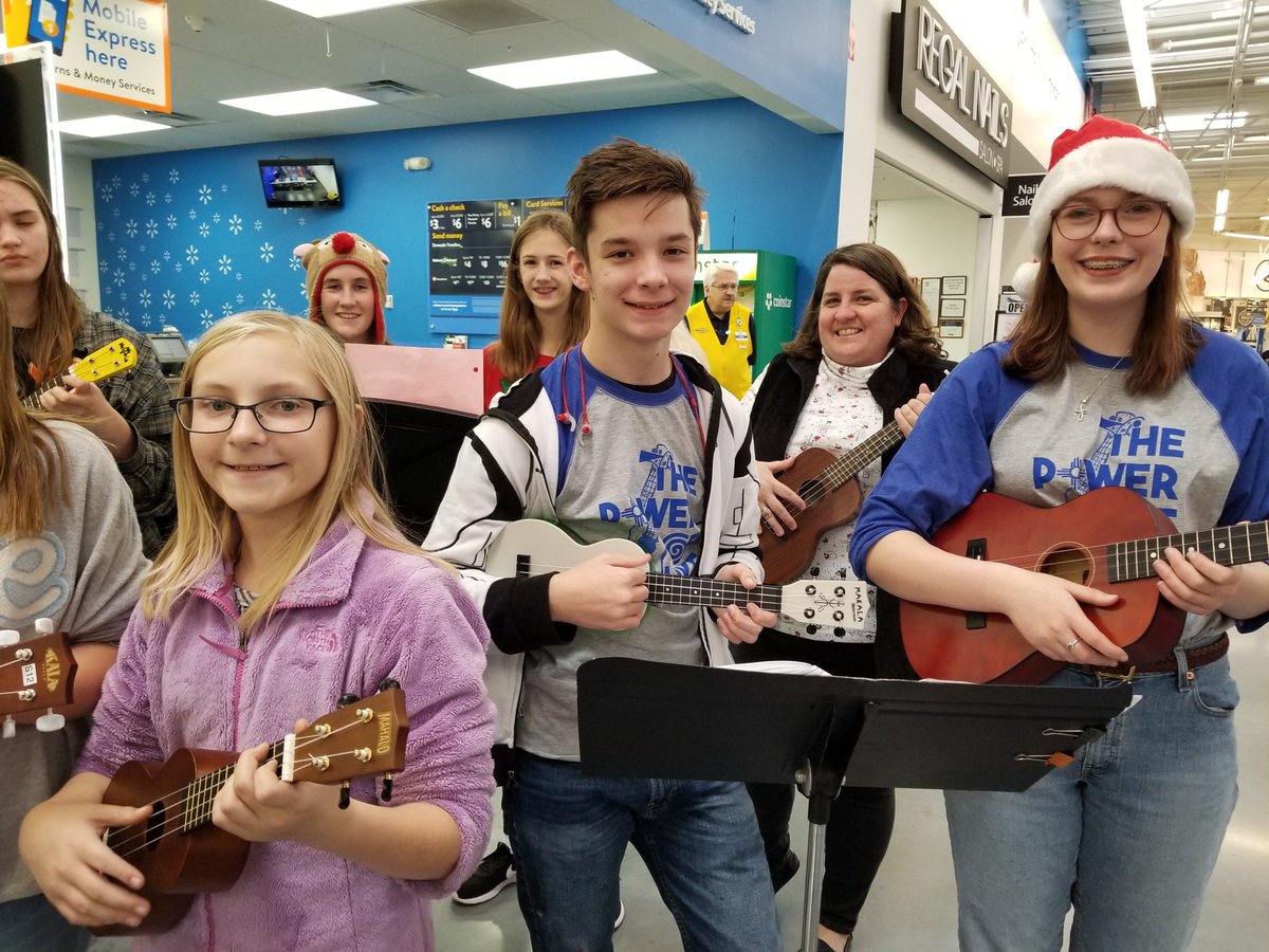 LSWUkulele's tweet photo. 2017 Ukulele Holiday Caroling was so fun!  Thank you to our LSW and SLMS Ukulele parents as well as Walmart, Arvest Bank and Price Chopper for allowing us to spread holiday cheer! https://t.co/PEAi42nehg