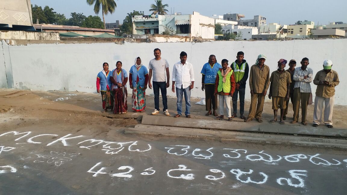 MC_Karimnagar's tweet photo. More locations being treated at Karimnagar #Garbagevulnerablepoints
#SwachhSurvekshan2018
#SwachhBharat
@SwachhBharatGov
@SwachSurvekshan
@cdmatelangana
@Collector_KNR
@ravindersingh_l
@KTRTRS
@MoHUA_India https://t.co/Dz41qLumkd