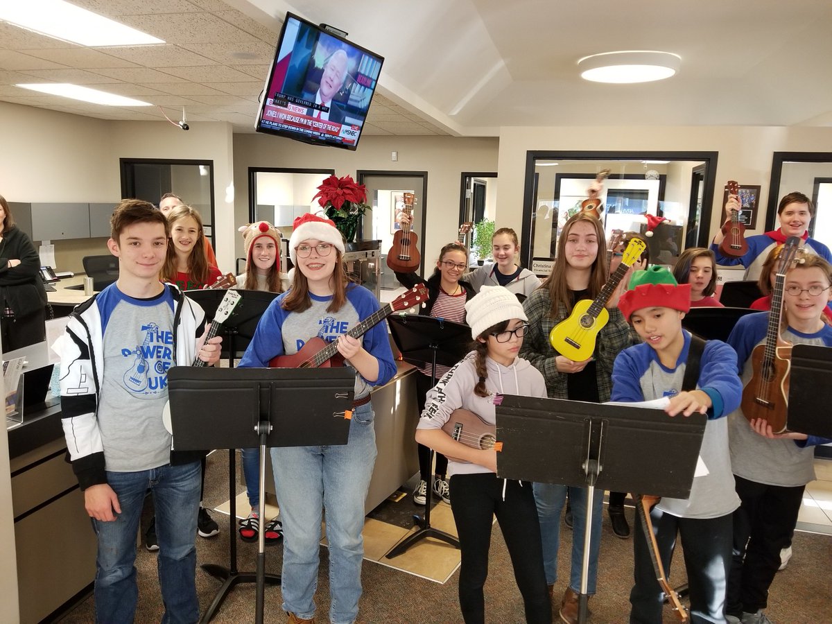 LSWUkulele's tweet photo. LSW and SLMS Ukulele Holiday Caroling at Arvest Bank, Lee's Summit MO https://t.co/CqTCpcpUkT