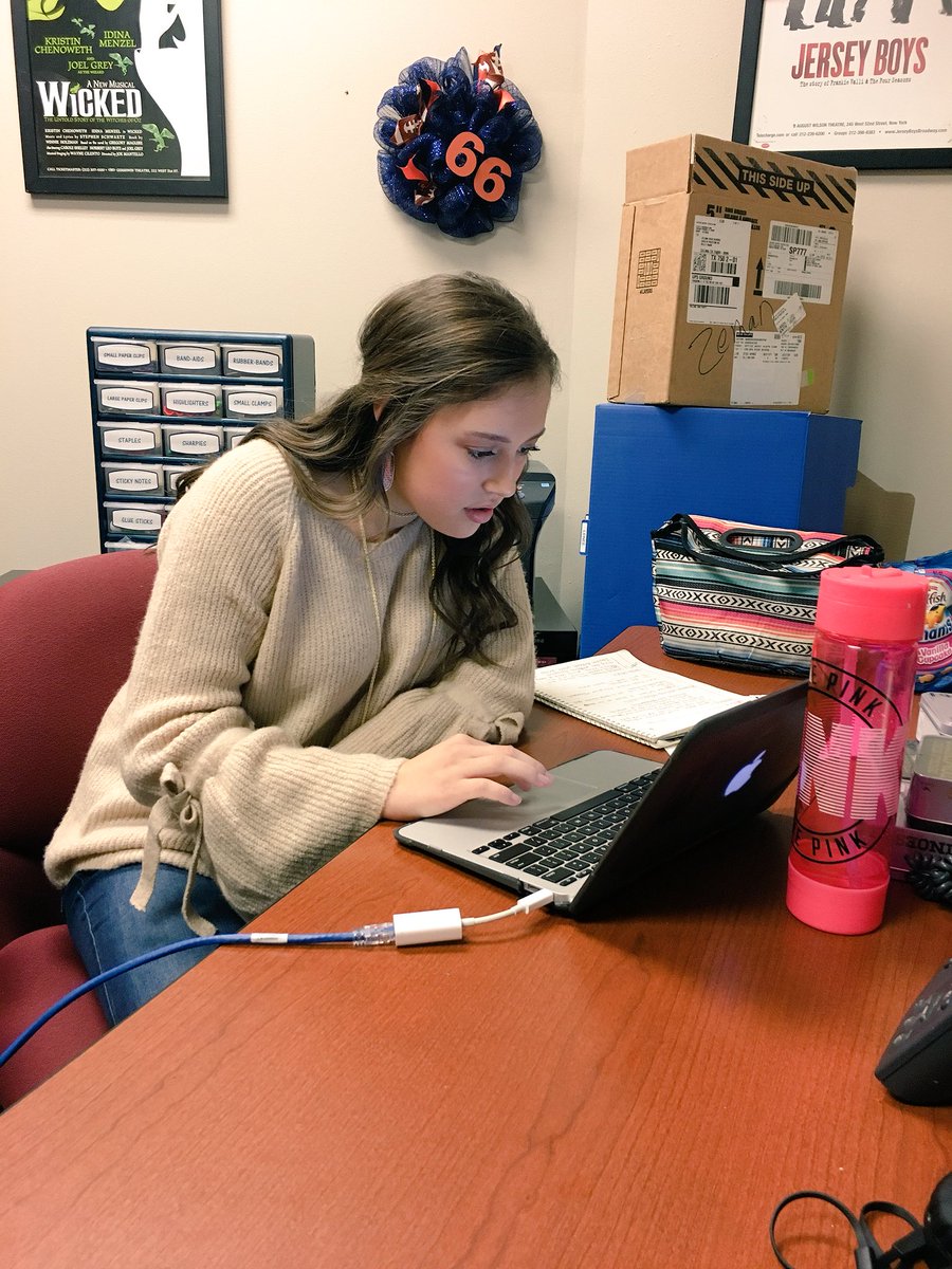 TishaPoncio's tweet photo. Congrats to @cisdSWAT member, Hailey,  for passing her Level 1 Google Certification this morning! We are so proud of you! #edtechCelina #CelinaSpotlight https://t.co/Tq1tRIIXOt