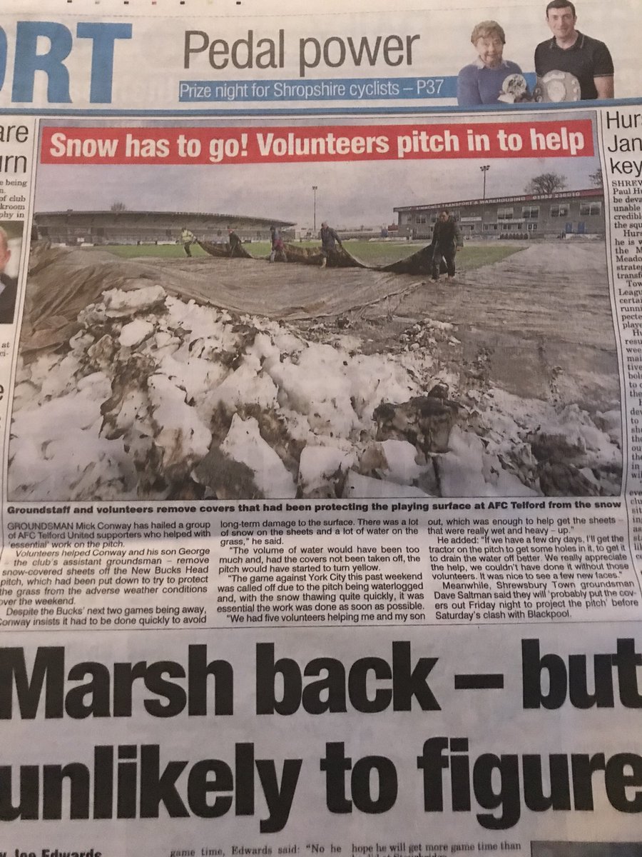 mgconway93's tweet photo. Big shout out to all the volunteers that came and helped me and @AfcGroundsman to put frost sheets out, move snow and wrap frost sheets up again. You guys are awesome! Thankyou very much!! @telfordutd https://t.co/IDzJUDipiJ