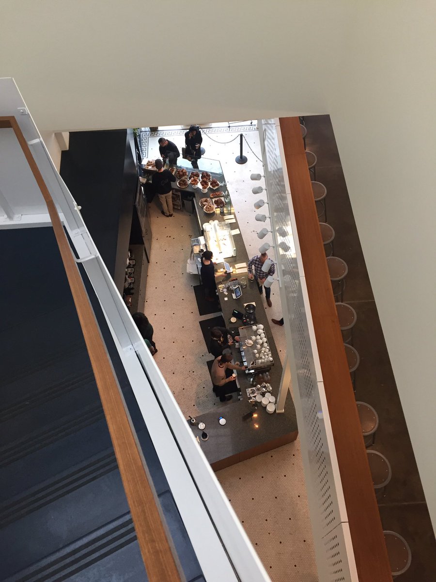 AltCapKC's tweet photo. Awesome buzz @messenger_co this a.m.! Love the new space and partnership with @Ibisbakery #buylocal #SmallBiz https://t.co/3fsE5QI7z8