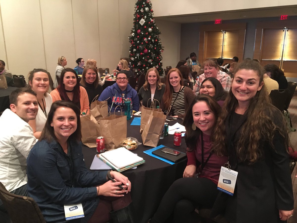 Amstar7th's tweet photo. KU SOARS scholars inspired learning at TASH. #2017TASHconf https://t.co/ZOK5XCSsAb