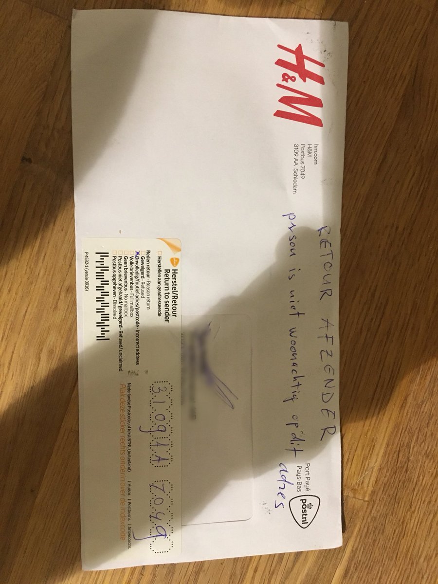 Krijt Onderling verbinden aangrenzend H&M Customer Service on Twitter: "@ArrisBlom Oeh, dat is niet fijn, Arris!  Je mag ons een DM sturen, met wat meer info over de brief en de inhoud.  Wellicht dat we je