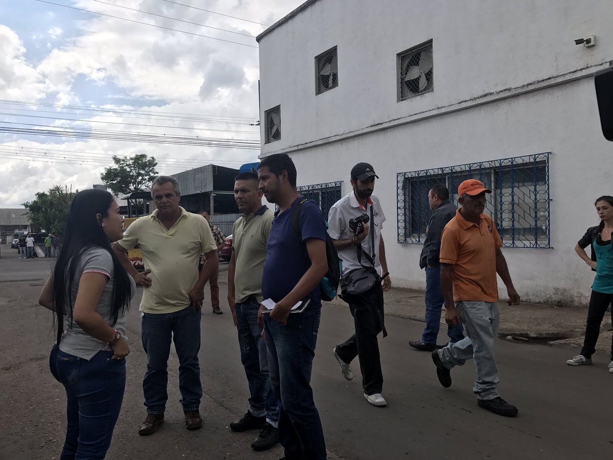 laidygomezf's tweet photo. #14Dic Inspeccionando plan de asfaltado en Convenio con Alcaldia San Cristóbal @ivt_tachira desde zona industrial Las Lomas @GobiernoTachira dispuesto a brindar alianzas en beneficio colectivo https://t.co/9P6oyTuL7S