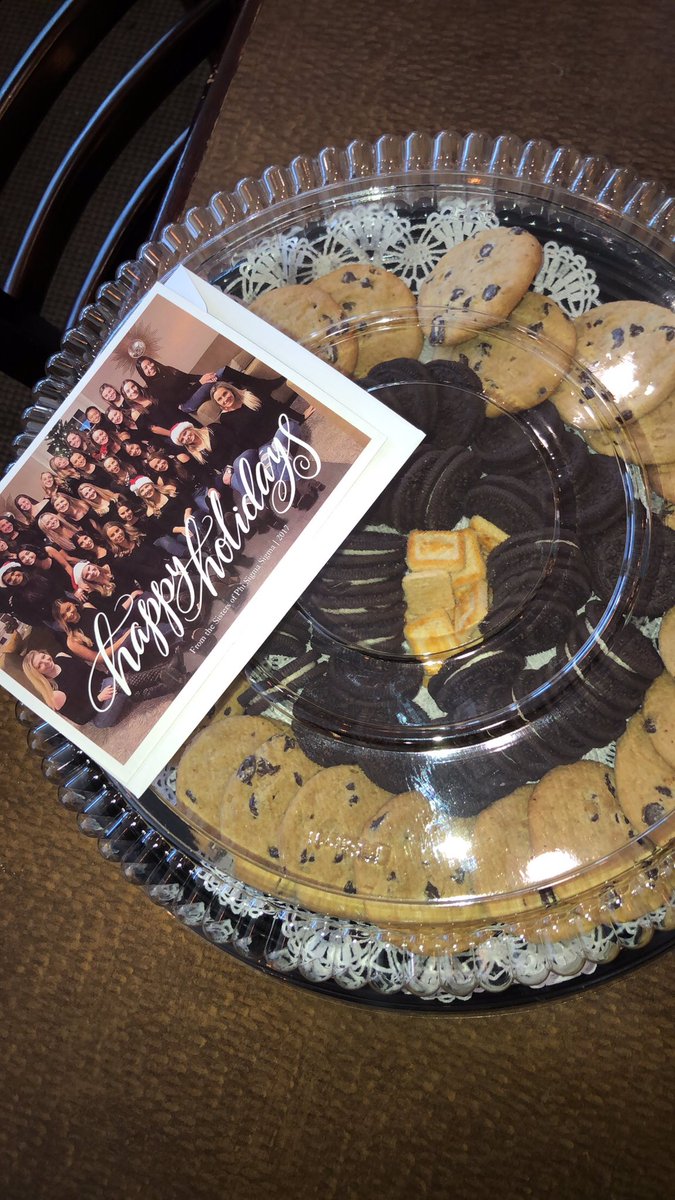 Thank you <a href="/RutgersPhiSig/">Rutgers Phi Sigma Sigma</a> for the sweet treats and cute card!! Good luck on finals girls‼️💗🌹