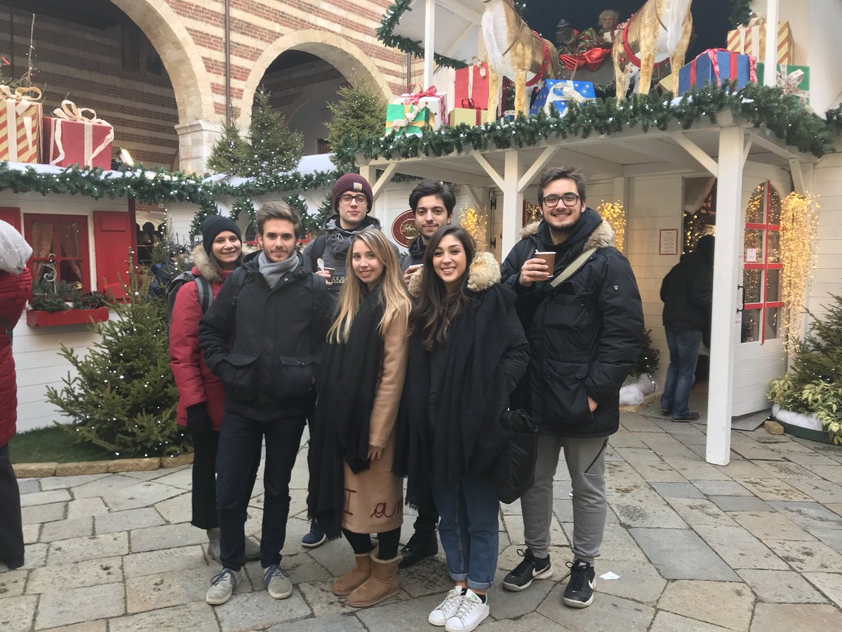Elena Bettoni tweet media