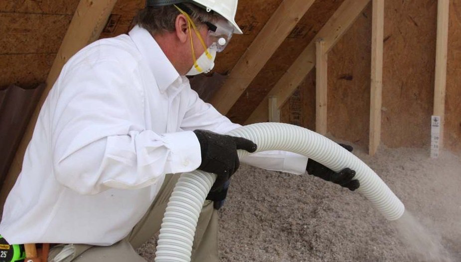 USIBUILD's tweet photo. Have you been looking for a life-long #career at a company that is #committed to their #employees and offers competitive benefits? @USIBUILD is #hiring #InsulationInstallers #FireStop and #SprayFoamApplicators. Apply here: https://t.co/128dlY35ie https://t.co/dUHEDxj3RL