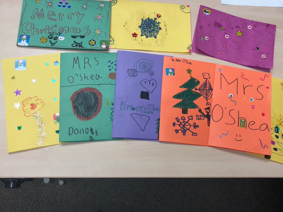 coshea_o's tweet photo. 3Carrobourg brightening my day with Christmas cards and hugs! ❤️ https://t.co/qwzTeQ3TQe