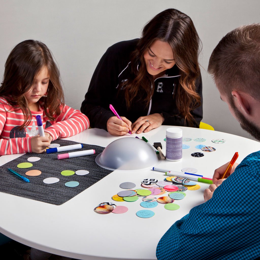 Do you need a gift the whole family will love? Our games, family crafts, and Make &amp; Give crafts are the perfect family present! Make new memories and spend some time together this season. annwilliamsgroup.com/collections/fa…